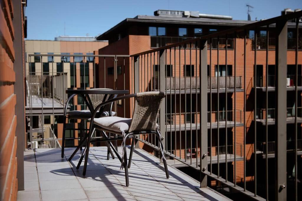 Wygodny Apartament Przy Dworcu Kraków Zewnętrze zdjęcie
