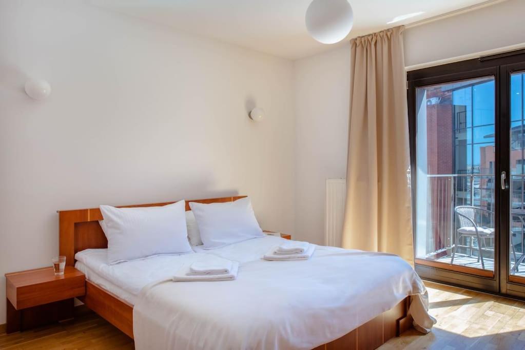 Wygodny Apartament Przy Dworcu Kraków Zewnętrze zdjęcie
